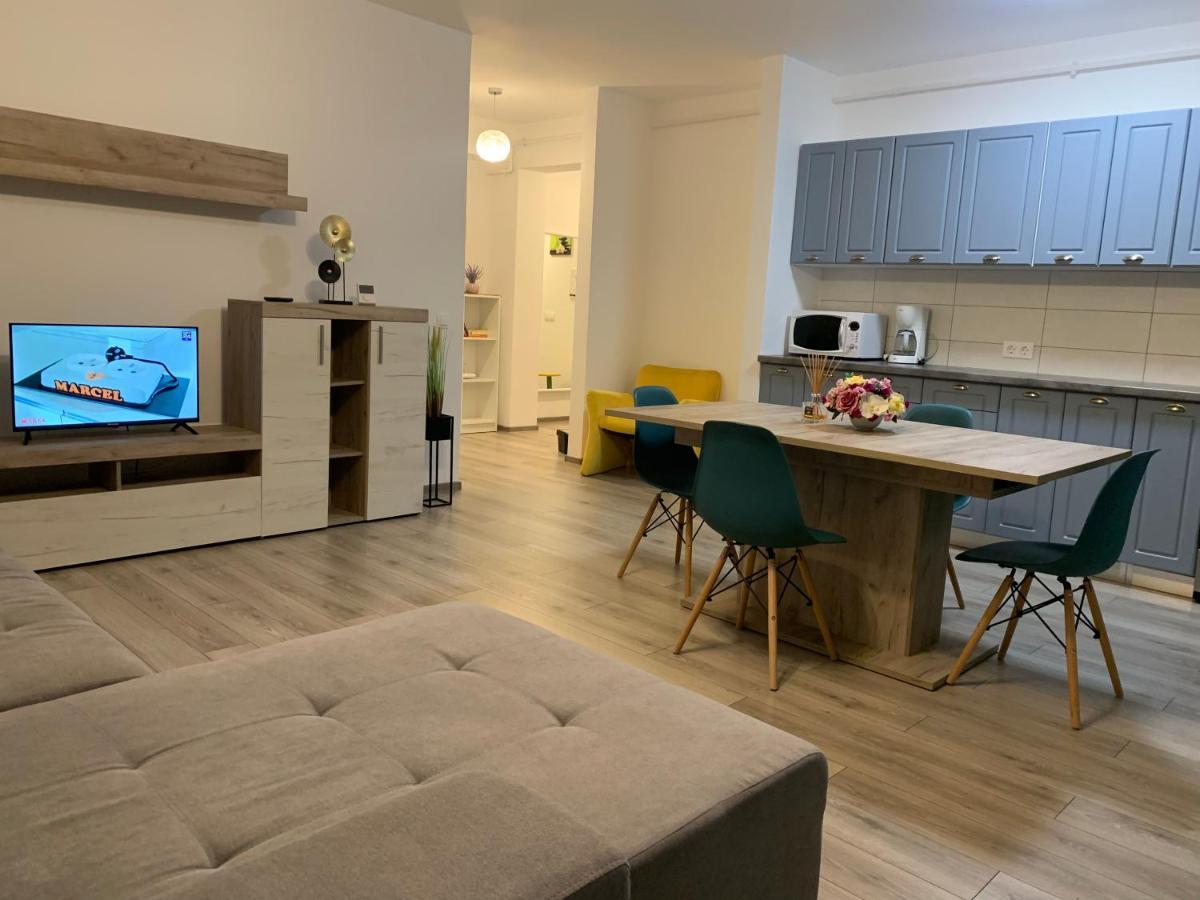 Apartament Sara Lejlighed Târgu-Mureş Eksteriør billede