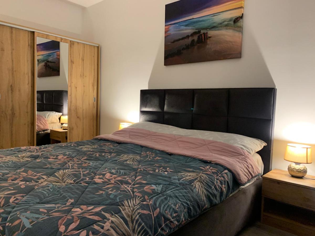 Apartament Sara Lejlighed Târgu-Mureş Eksteriør billede